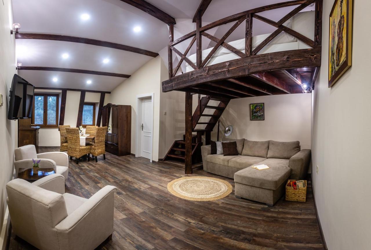 Central Loft Plovdiv Ngoại thất bức ảnh