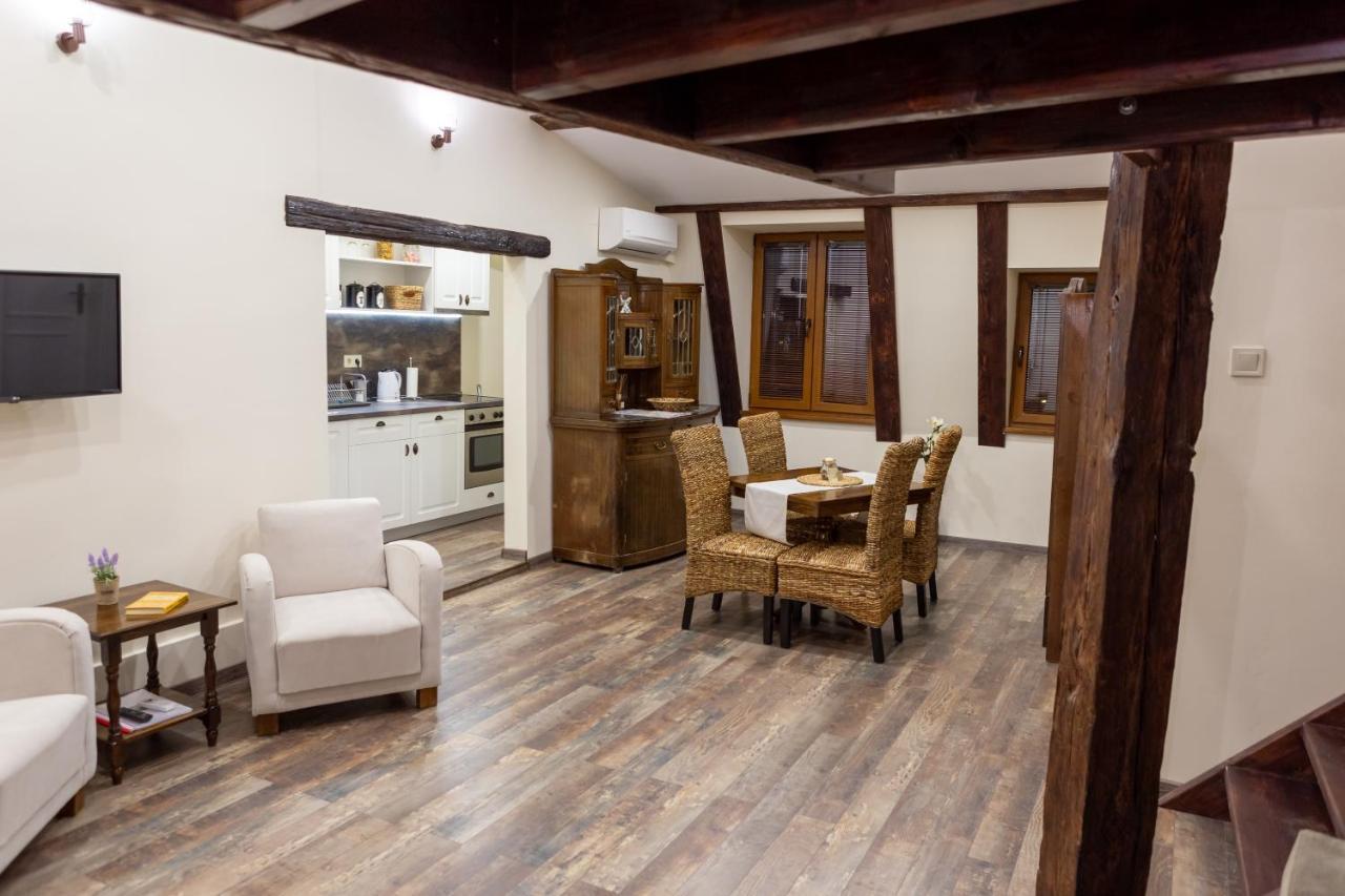 Central Loft Plovdiv Ngoại thất bức ảnh